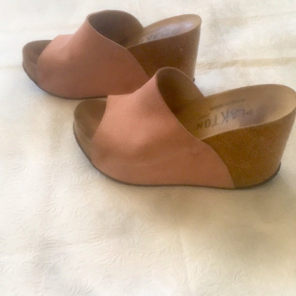 PLAKTON 4” Wedge  Leather Sandal - Picture 10 of 10